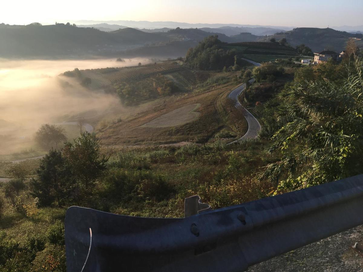 Вілла Takapradalu Cisterna d'Asti Екстер'єр фото